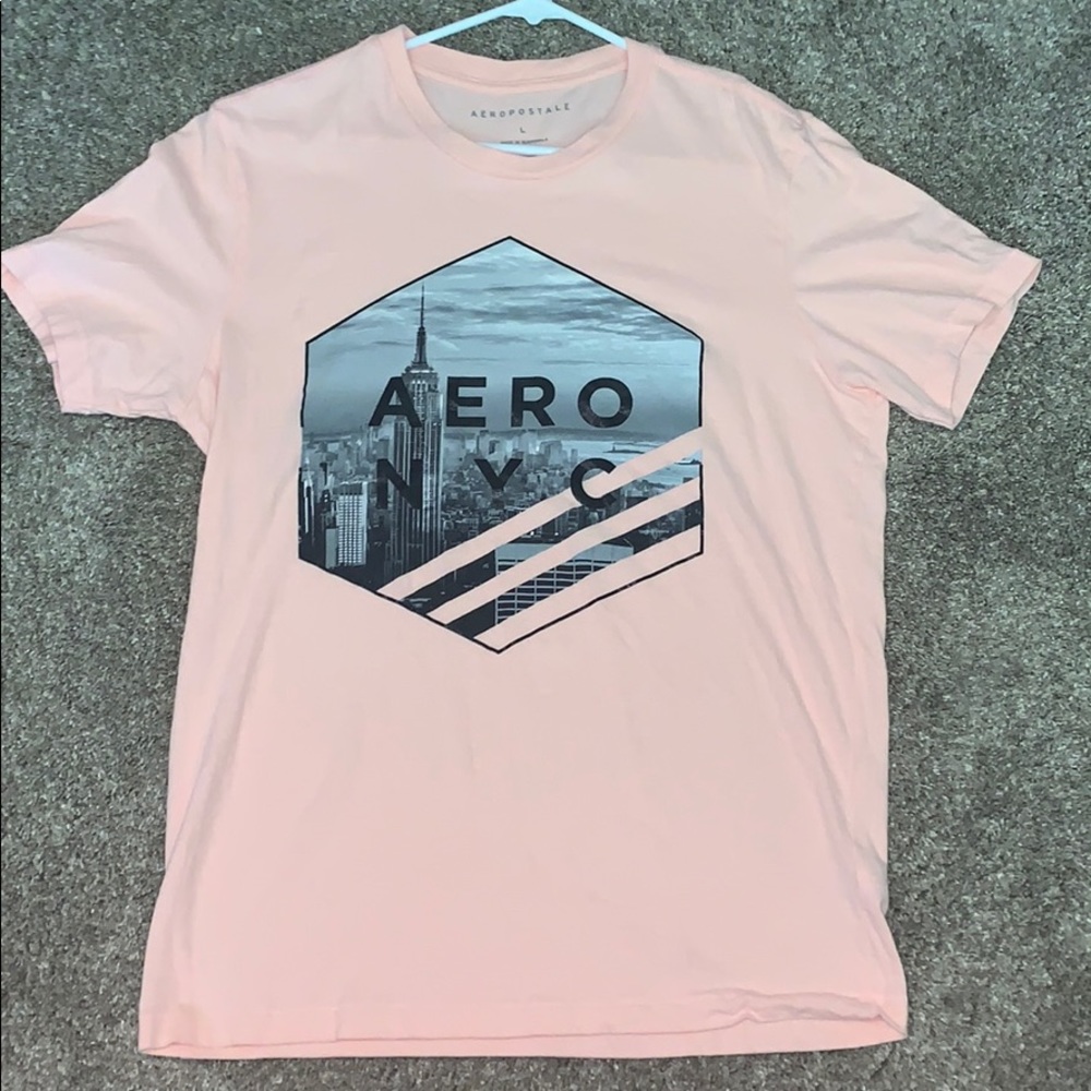 Aero NYC graphic tee t shirt, size Large